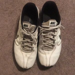Nike air consolidate size 11